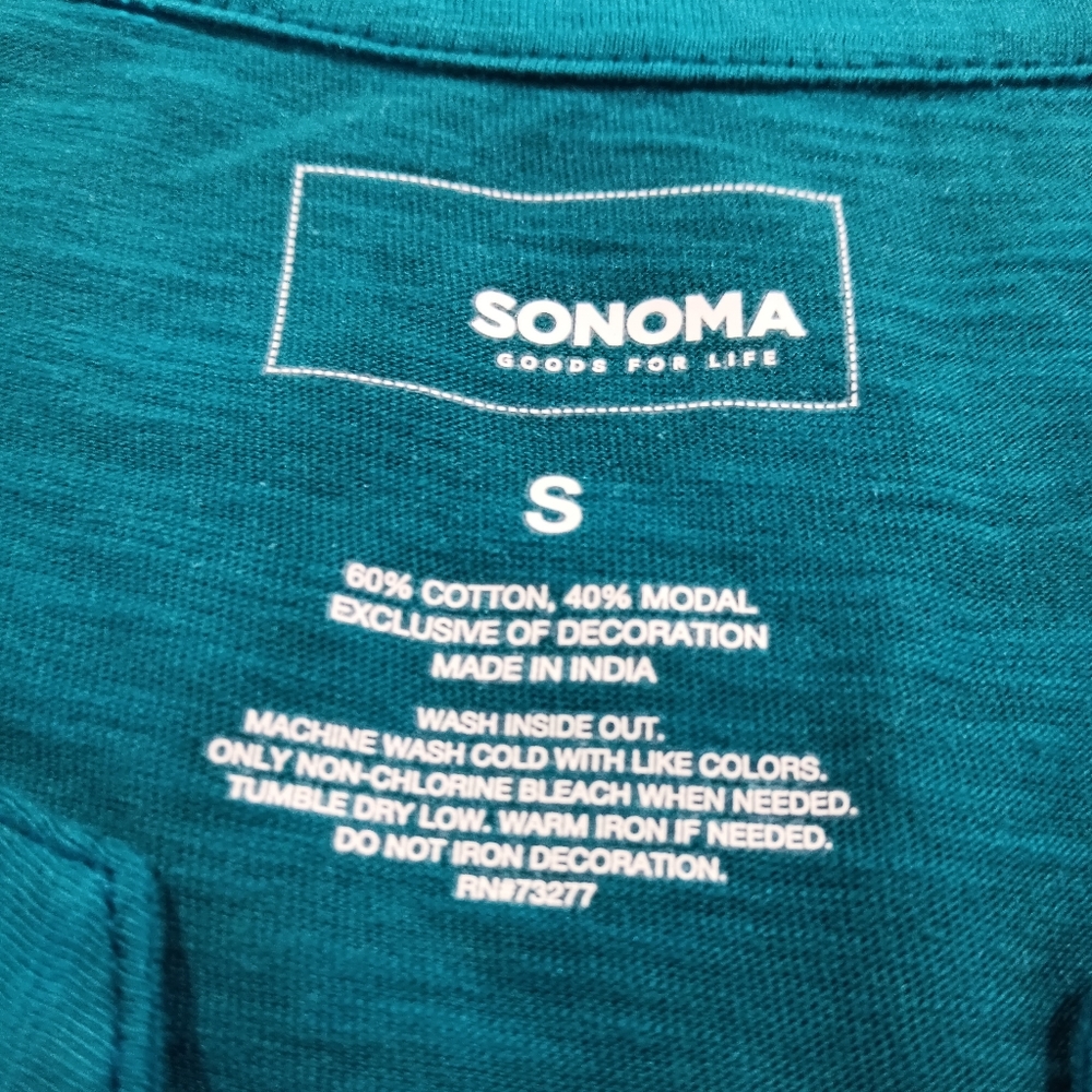 Sonoma Women's (Size S) Blue Ombre Sleeveless Button Top (NWT) - Picture 3 of 7